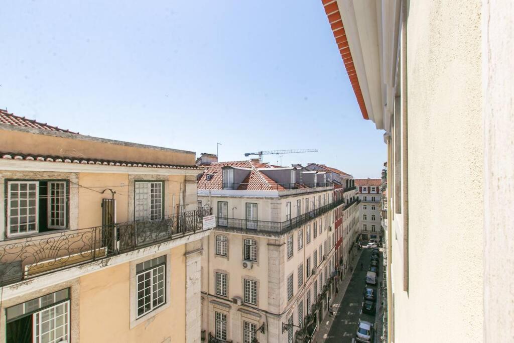 Made For The City Lovers- Urban Charm In Chiado Lisboa Εξωτερικό φωτογραφία