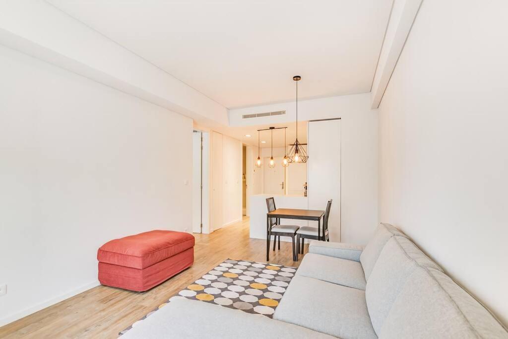 Made For The City Lovers- Urban Charm In Chiado Lisboa Εξωτερικό φωτογραφία