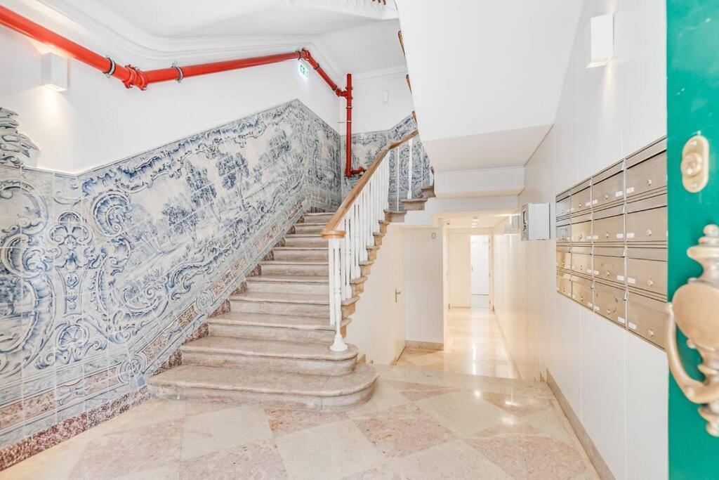 Made For The City Lovers- Urban Charm In Chiado Lisboa Εξωτερικό φωτογραφία
