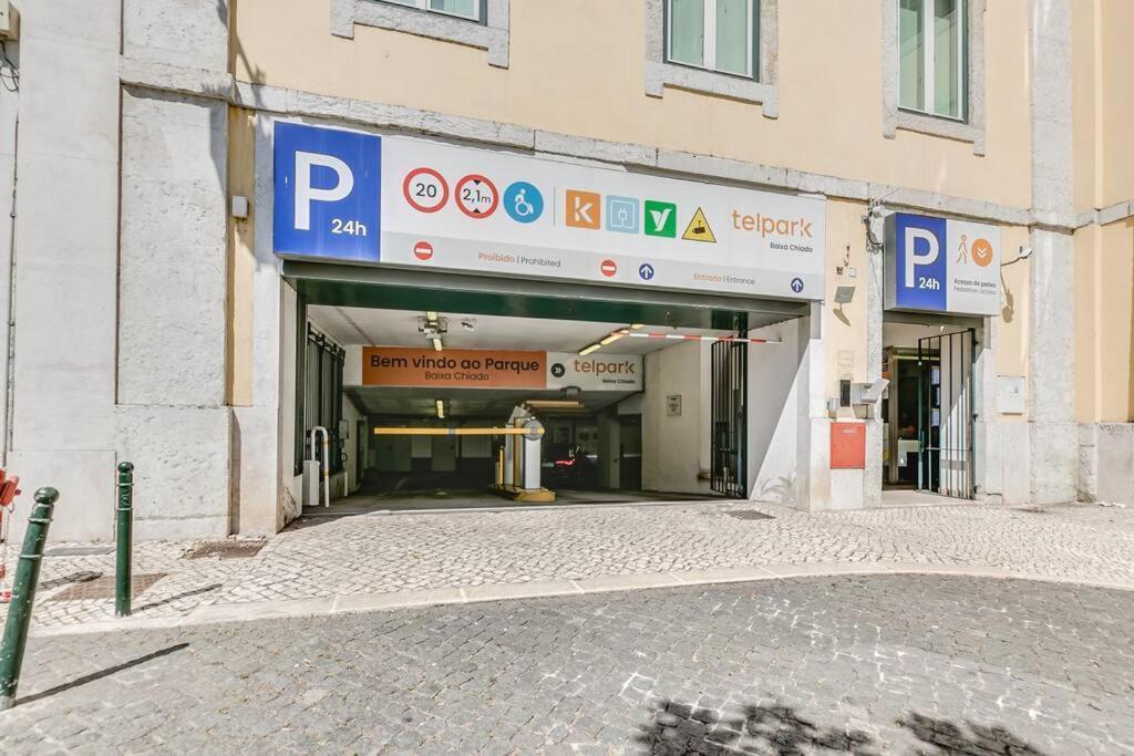 Made For The City Lovers- Urban Charm In Chiado Lisboa Εξωτερικό φωτογραφία