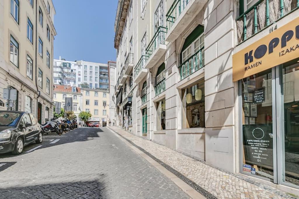 Made For The City Lovers- Urban Charm In Chiado Lisboa Εξωτερικό φωτογραφία